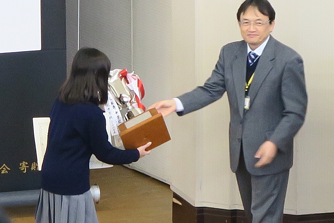 第61回 大阪府内女子中学生英語暗誦大会で 中学３年の生徒が優勝しましたの画像