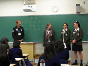 妹校校 Ravenswood School for Girls からの訪問