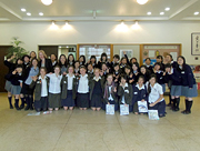 妹校校 Ravenswood School for Girls からの訪問